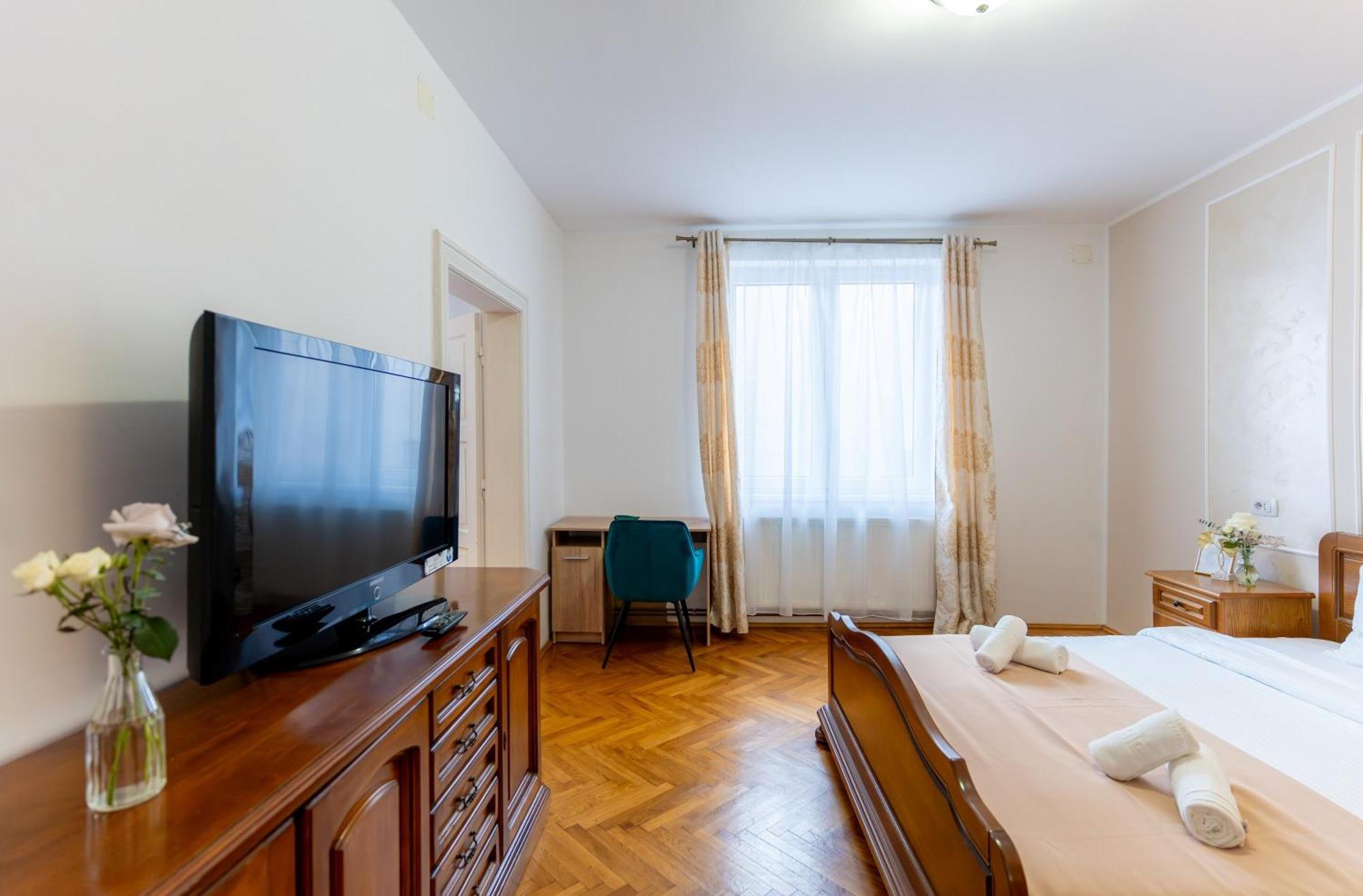 Crisan Residence - Vila Crisan Braşov Extérieur photo