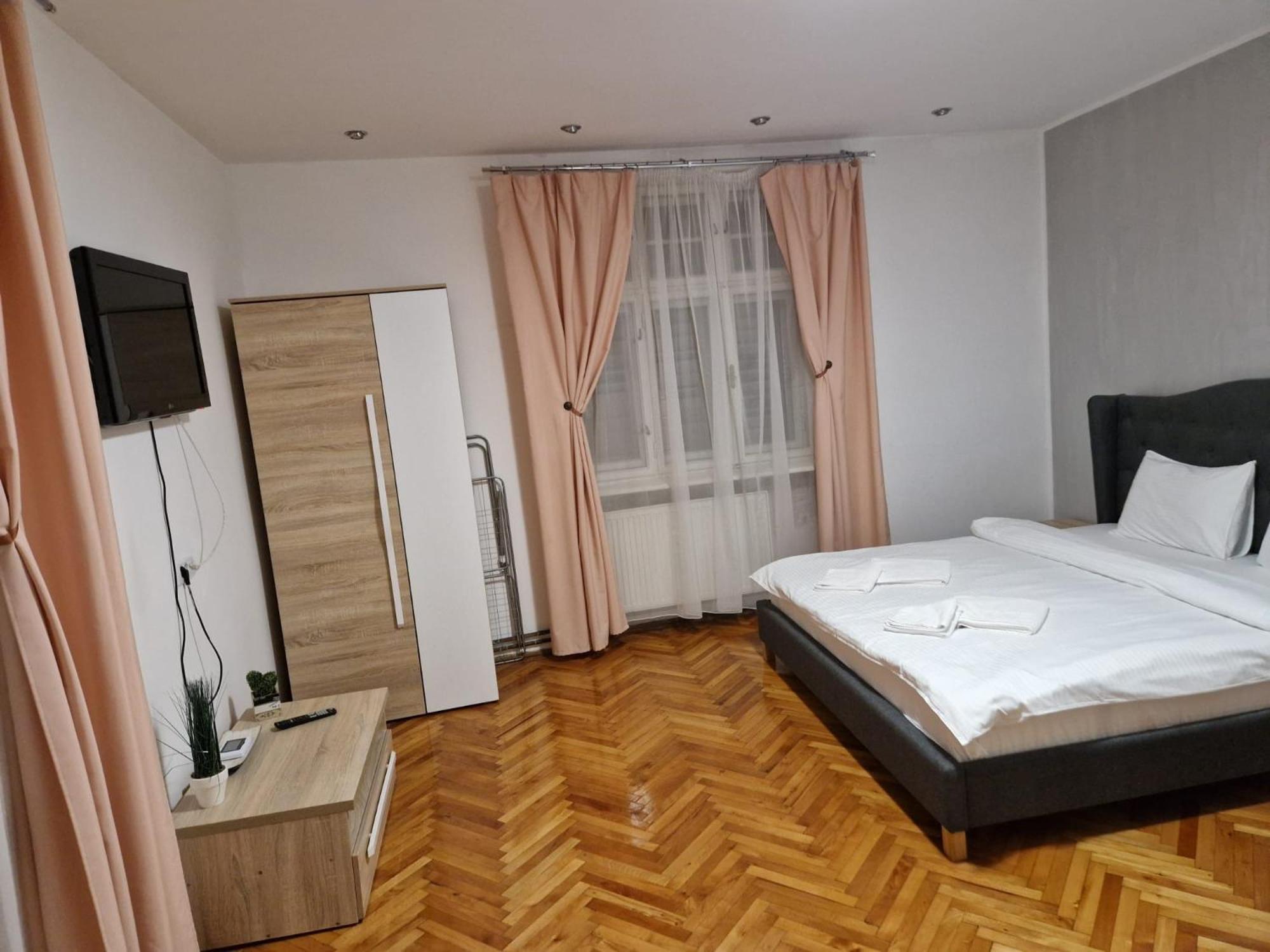 Crisan Residence - Vila Crisan Braşov Extérieur photo